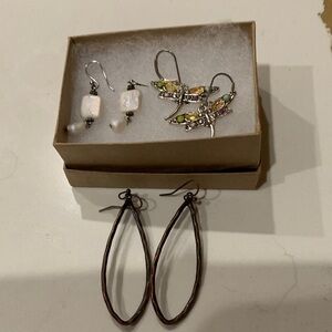 Elegant Multicolor Dragonfly Earrings Set